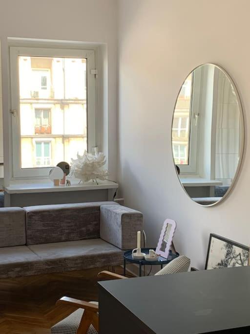 Cutest Studio With Best Location Варшава Екстериор снимка